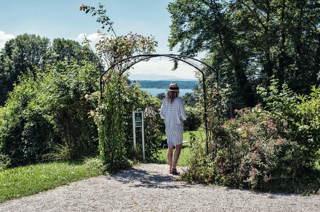 Biohotel Schlossgut Oberambach Exteriör bild